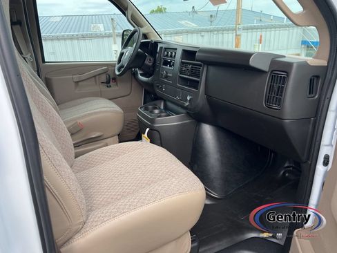New 2026 Chevrolet Express 2500 w/ Driver Convenience Package RWD image 8