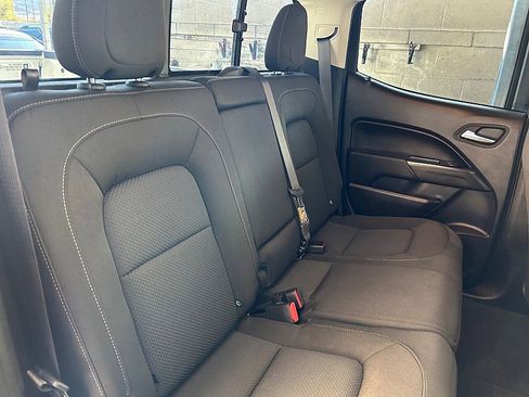 Used 2022 Chevrolet Colorado LT w/ LT Convenience Package image 29