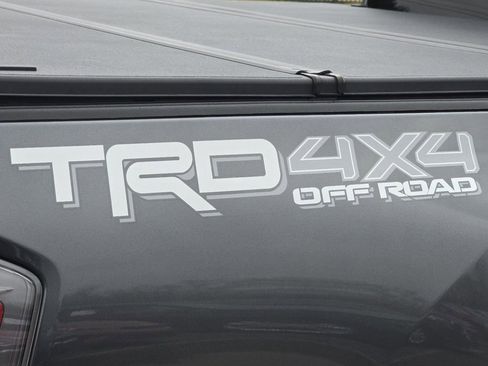 Used 2023 Toyota Tacoma TRD Off-Road image 4