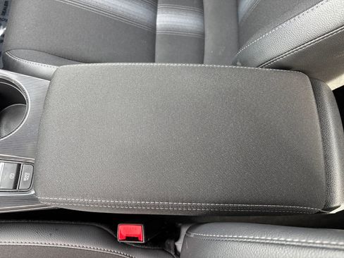 Used 2025 Honda Civic Sport image 26