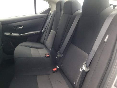 Used 2022 Nissan Sentra SV w/ Trunk Package image 18