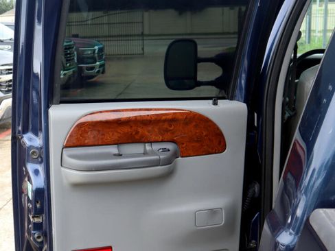 Used 2003 Ford F250 XL image 26