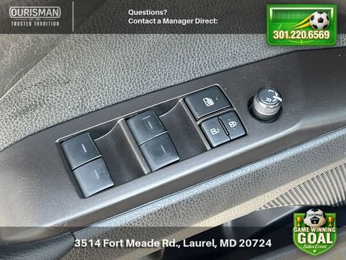 Used 2024 Toyota Camry LE FWD image 8