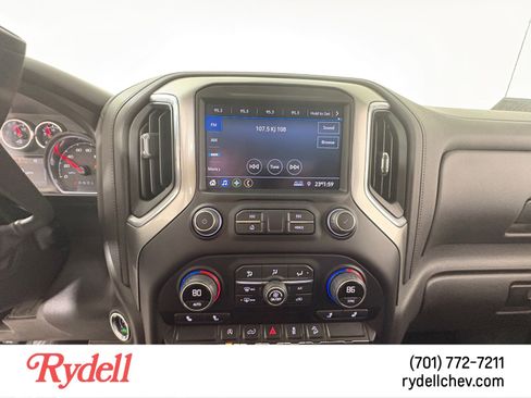 Used 2021 Chevrolet Silverado 1500 RST image 20