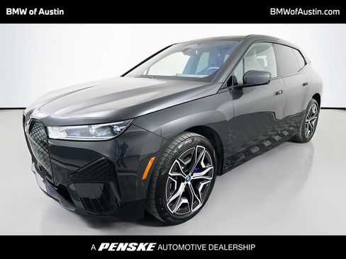 Used 2024 BMW iX xDrive50 w/ Sport Package AWD/4WD image 1