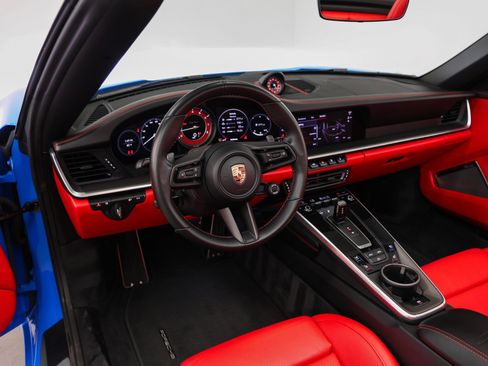 Used 2023 Porsche 911 Turbo image 37