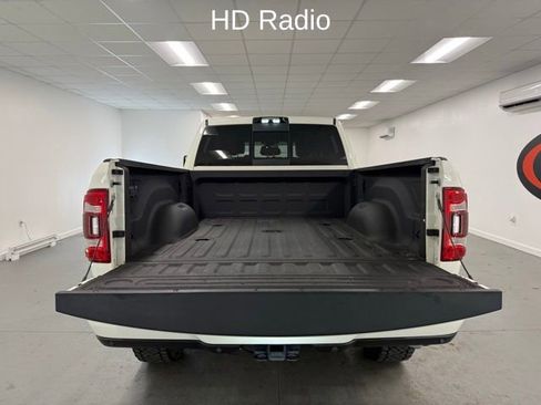 Used 2024 RAM 2500 Limited w/ Towing Technology Group AWD/4WD image 8