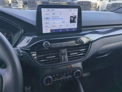 Used 2024 Ford Escape ST-Line image 27