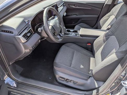Used 2026 Toyota Camry LE w/ Convenience Package FWD image 4
