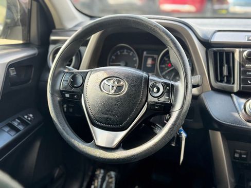 Used 2018 Toyota RAV4 LE w/ All Weather Liner Package AWD/4WD image 13