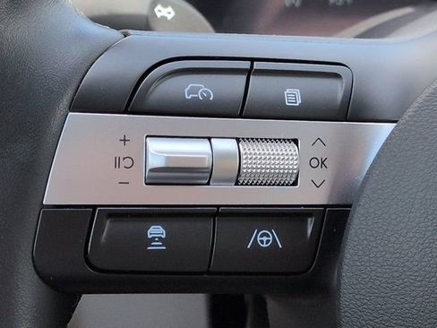 Certified 2025 Hyundai Tucson SEL FWD image 26