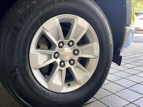 Used 2025 Chevrolet Silverado 1500 LT RWD image 34