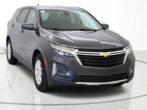 Used 2022 Chevrolet Equinox LT FWD image 2