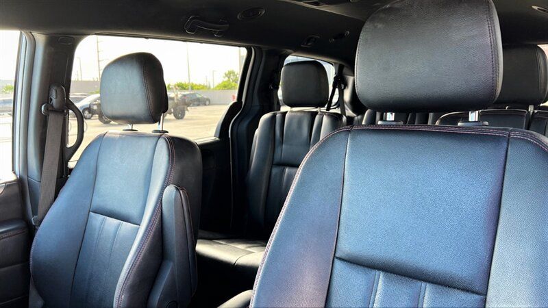 Used 2019 Dodge Grand Caravan GT FWD image 10