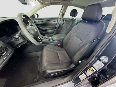Used 2023 Honda Accord EX image 13