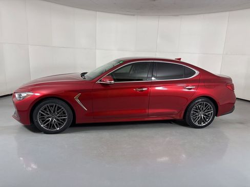Used 2019 Genesis G70 2.0T Advanced image 5