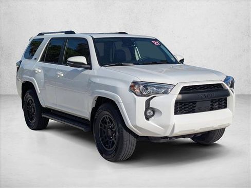 Certified 2021 Toyota 4Runner SR5 Premium w/ Moonroof Package RWD image 3