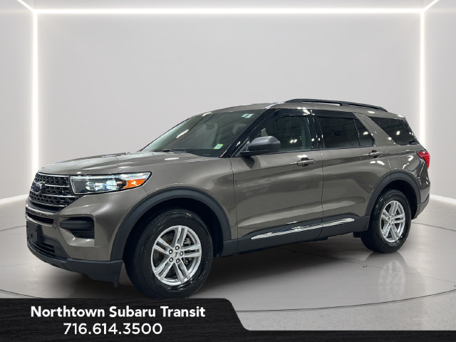 Used 2021 Ford Explorer XLT AWD/4WD image 1