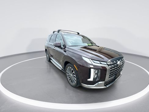 Used 2023 Hyundai Palisade Calligraphy AWD/4WD image 2
