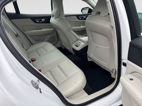 Used 2023 Volvo S60 B5 Plus AWD/4WD image 48