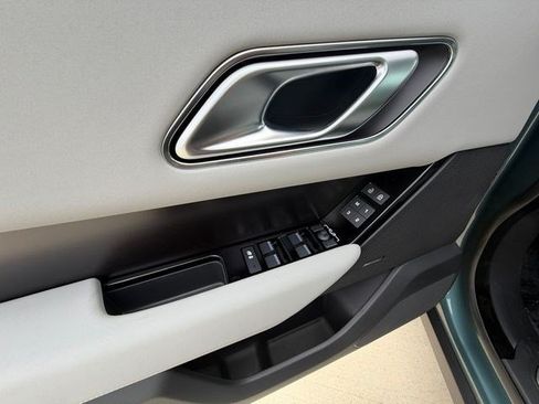 New 2026 Land Rover Range Rover Velar Dynamic SE AWD/4WD image 11