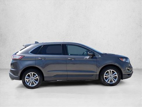 Used 2015 Ford Edge SEL w/ Equipment Group 201A FWD image 4