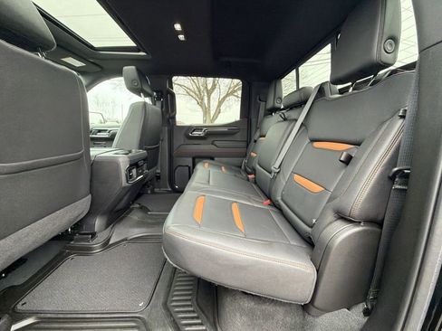 Used 2022 GMC Sierra 1500 AT4 w/ AT4 Premium Package image 25