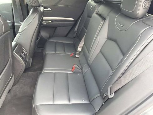 Used 2024 Cadillac XT4 Premium Luxury image 20