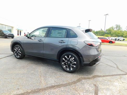 Used 2026 Honda HR-V EX-L image 5