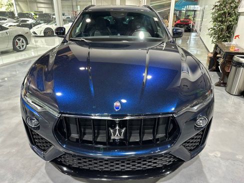 Used 2019 Maserati Levante S GranSport AWD/4WD image 17