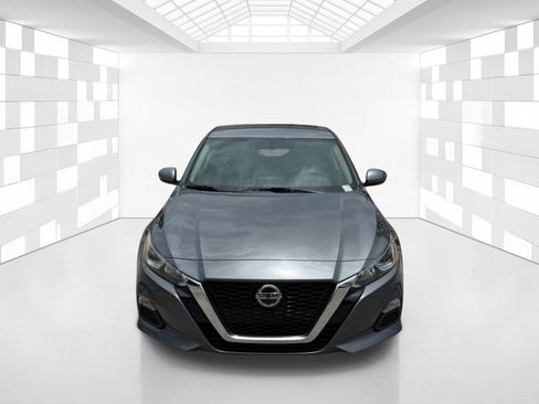 Used 2019 Nissan Altima 2.5 S FWD image 2