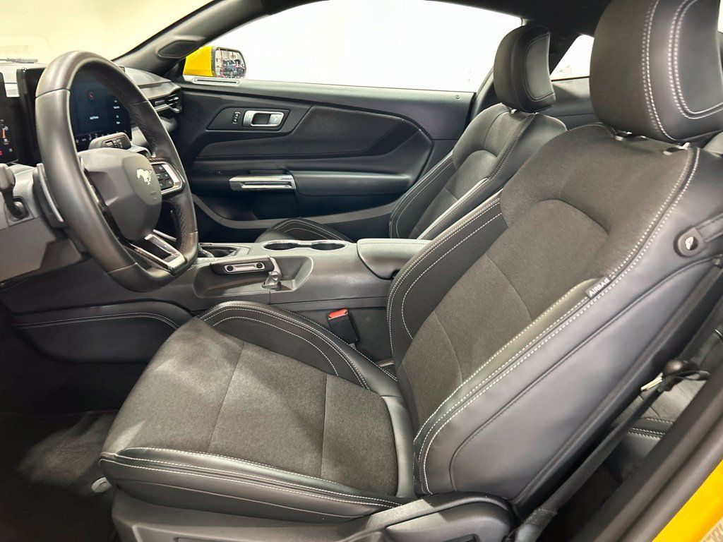 Used 2024 Ford Mustang Coupe w/ 2.3L High Performance Package RWD image 10