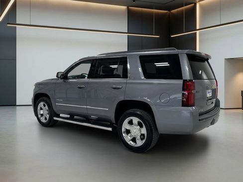 Used 2018 Chevrolet Tahoe LT w/ LT Signature Package RWD image 3