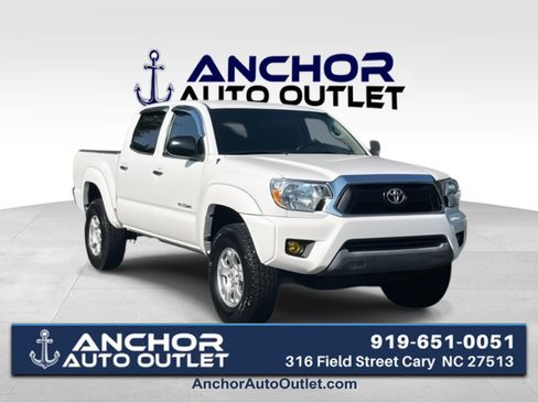 Used 2015 Toyota Tacoma PreRunner w/ SR5 Package image 1