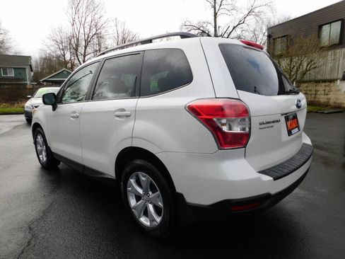 Used 2015 Subaru Forester 2.5i Premium w/ All-Weather Package AWD/4WD image 3