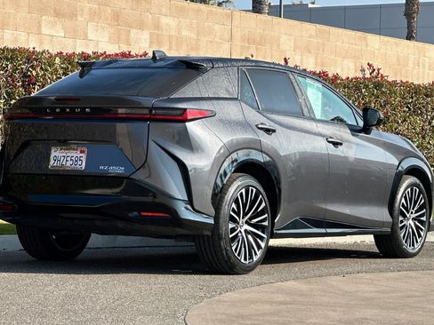 Certified 2023 Lexus RZ 450e Premium image 4