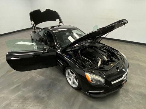 Used 2014 Mercedes-Benz SL 550 image 59