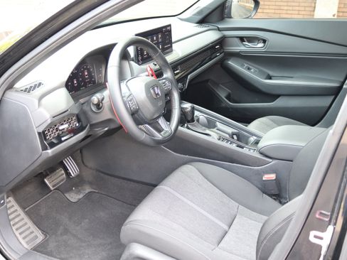 Used 2024 Honda Accord Sport image 22