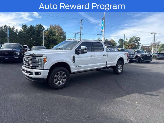 Used 2017 Ford F350 Platinum w/ Platinum Ultimate Package AWD/4WD image 3