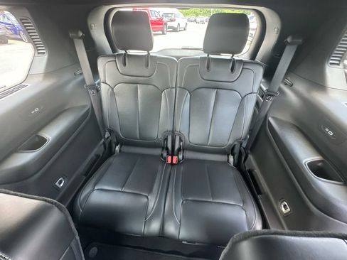 Used 2025 Jeep Grand Cherokee L Limited w/ Luxury Tech Group II RWD image 22