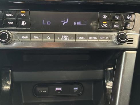 Certified 2025 Kia Seltos S FWD image 30