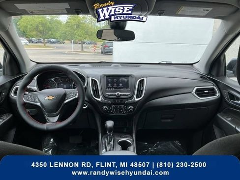 Used 2022 Chevrolet Equinox LT AWD/4WD image 15