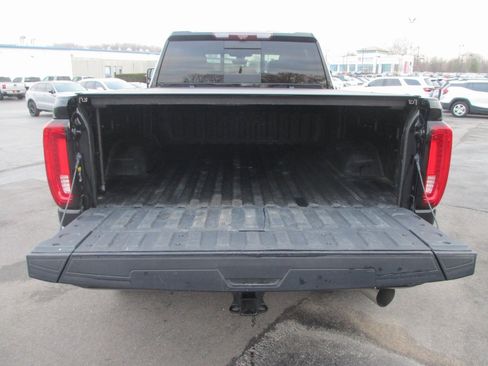 Certified 2021 GMC Sierra 2500 AT4 w/ AT4 Premium Plus Package image 8