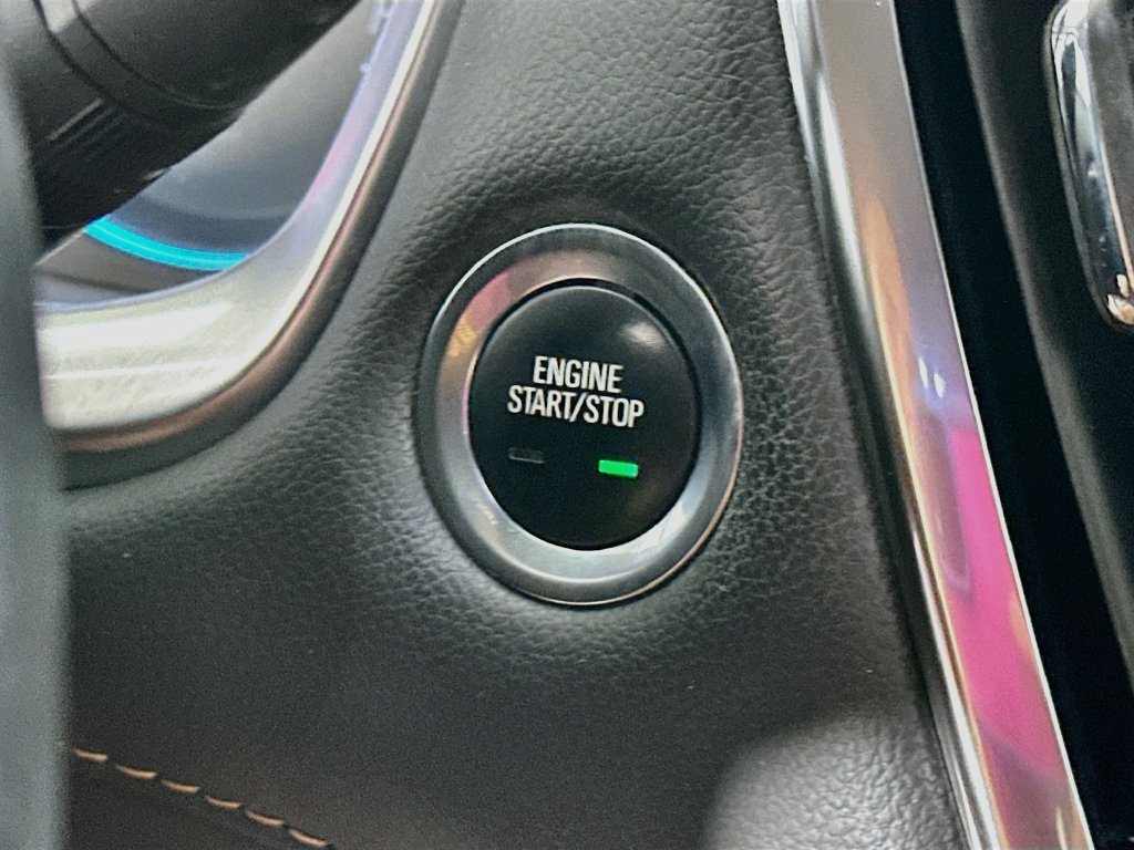 Used 2021 Chevrolet Traverse LT FWD image 20