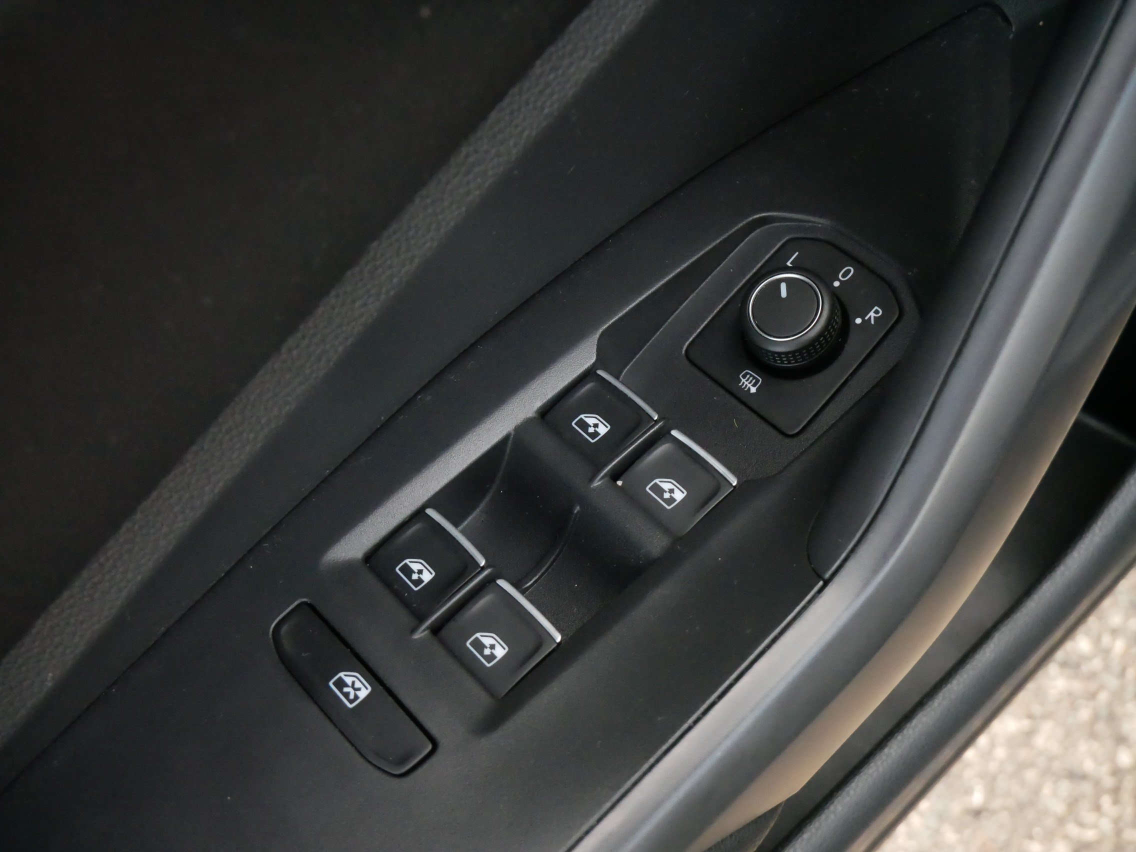 Certified 2024 Volkswagen Jetta Sport FWD image 20