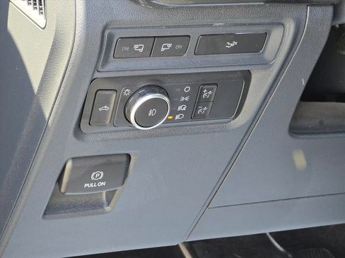 Used 2022 Ford F150 XLT w/ Equipment Group 302A High AWD/4WD image 8