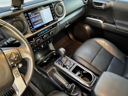 Used 2022 Toyota Tacoma image 21