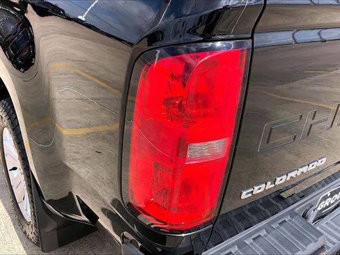 Used 2021 Chevrolet Colorado LT w/ LT Convenience Package image 29