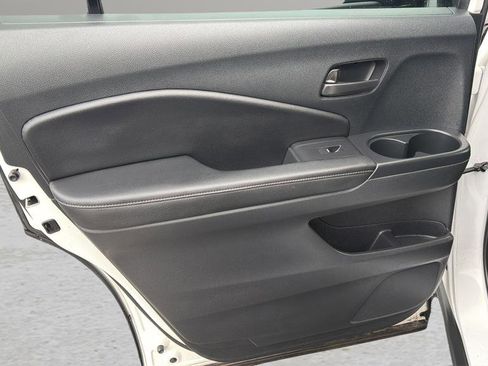 Used 2023 Honda Passport EX-L image 14