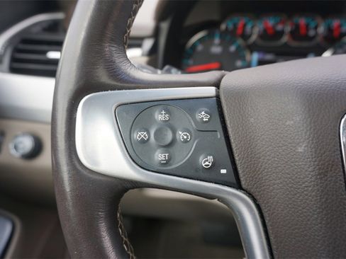 Used 2019 GMC Yukon SLT w/ Open Road Package image 8